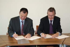 PML Collaboration Agreement Signing