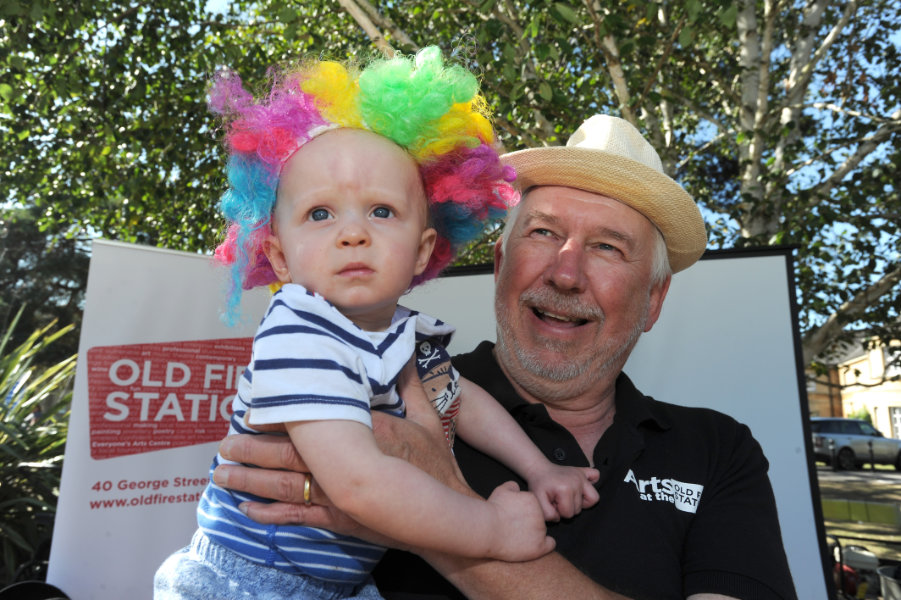 The Oxford Health Charity's Healthfest 2019 at The Warneford Hospital, Oxford. Simon Garrood welcomes a young visitor to the Old Fire Station stand.