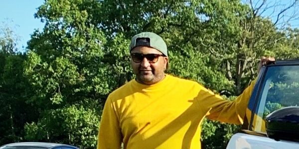 Visors and scrubs to Whiteleaf from a good neighbour